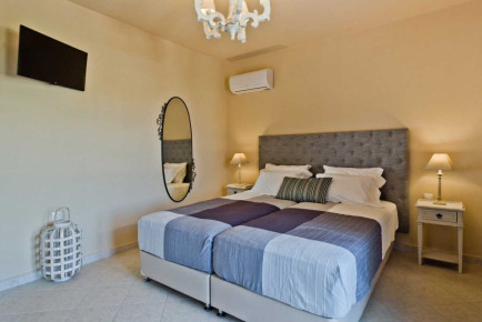 Villa Thimari bedroom